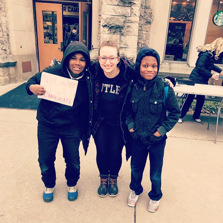 BU_CMFK's tweet photo. 2️⃣great days down, 1️⃣ last day to go at our hot chocolate stand! 😋Come see us &amp; our cool kiddos tomorrow. We'll be there from 4:20-5:20. https://t.co/ZlmFSnjNbq