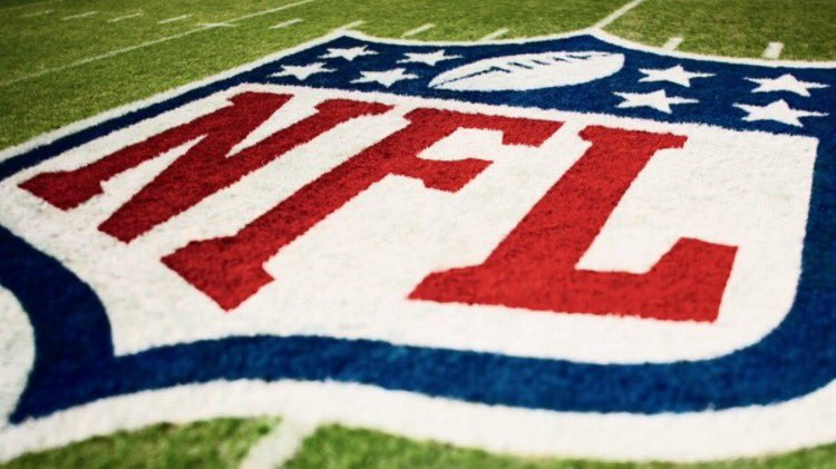 NFL_NCAAF's tweet photo. Congratulations to @irish_tipz who has won our #SuperBowl51 competition! Please contact us to arrange to receive your tickets! 

#NEvsATL 🇺🇸 https://t.co/IeoD4i6Jov