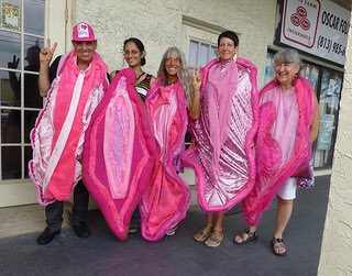 TrumpIsMyPres1's tweet photo. @bfraser747 @MissDiagnosis I agree. Some American women have no idea how great they have it. Like these. https://t.co/4iMMUyVYlV