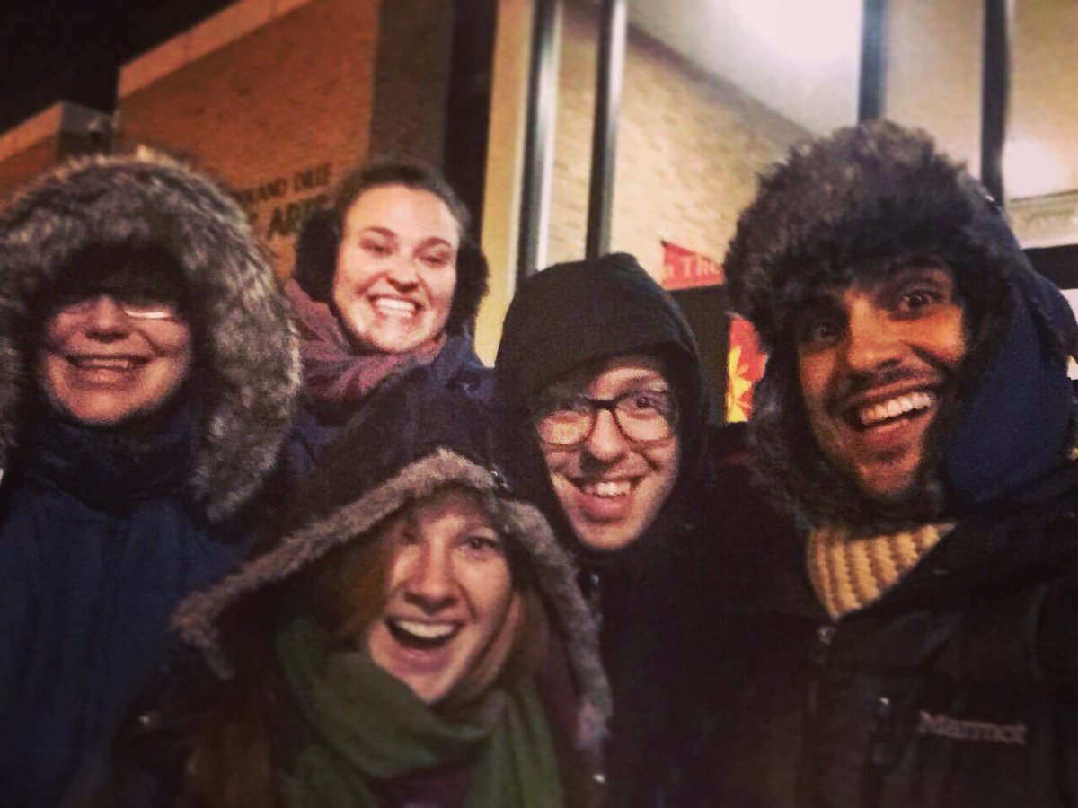 TimothyNeverTim's tweet photo. Bundled up after a day of rehearsal! Australian soprano and Florida tenor aren't sure what to make of winter! #FMOpera #GCBYAP17 @FMOpera https://t.co/Qi4ghEQJp6