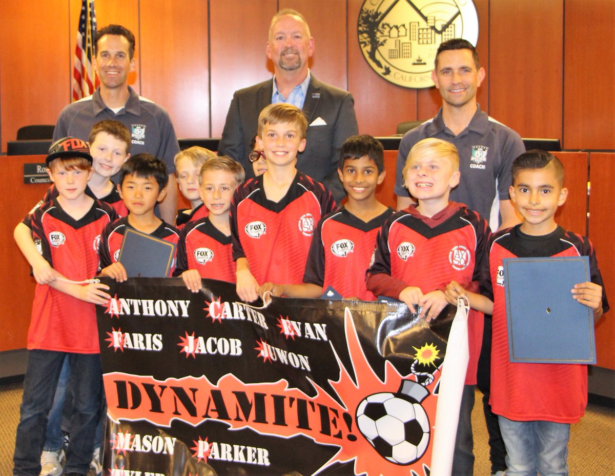 alisoviejocity's tweet photo. Congrats to @Region889 Boys U10 #AlisoViejo Dynamite for taking the championship last fall. Mayor Dave Harrington feted the team tonight https://t.co/f9Mr2b7OfJ