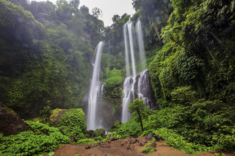Add these 8 secret waterfalls to your bucket list bloom.bg/2jyJ4TK