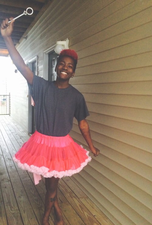 studentforeva's tweet photo. Blake Brockington (May 14, 1996 – March 23, 2015) was the first openly trans high school homecoming king in NC #BlackTransHistory✊🏾 https://t.co/G5yHlLVFOn