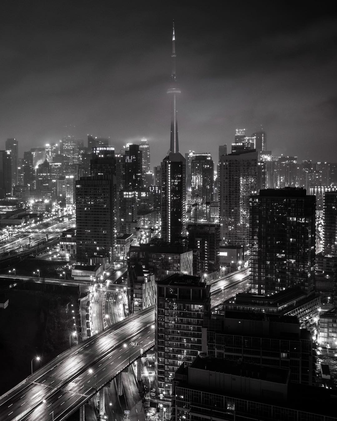 Chicago Skyline At Night Wallpaper Black And White