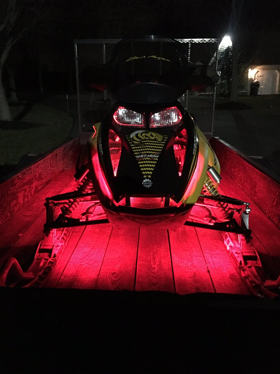 FastlightsLEDs tweet picture