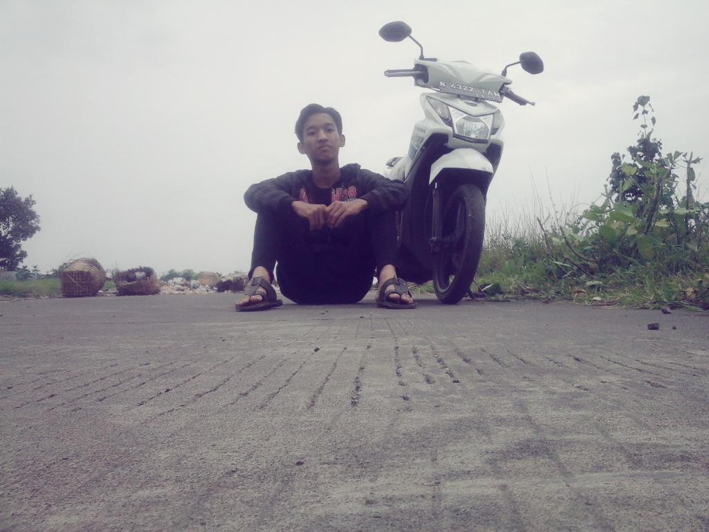 Arief_mNa's tweet photo. Rrrrrr https://t.co/jrKYoWw6ih