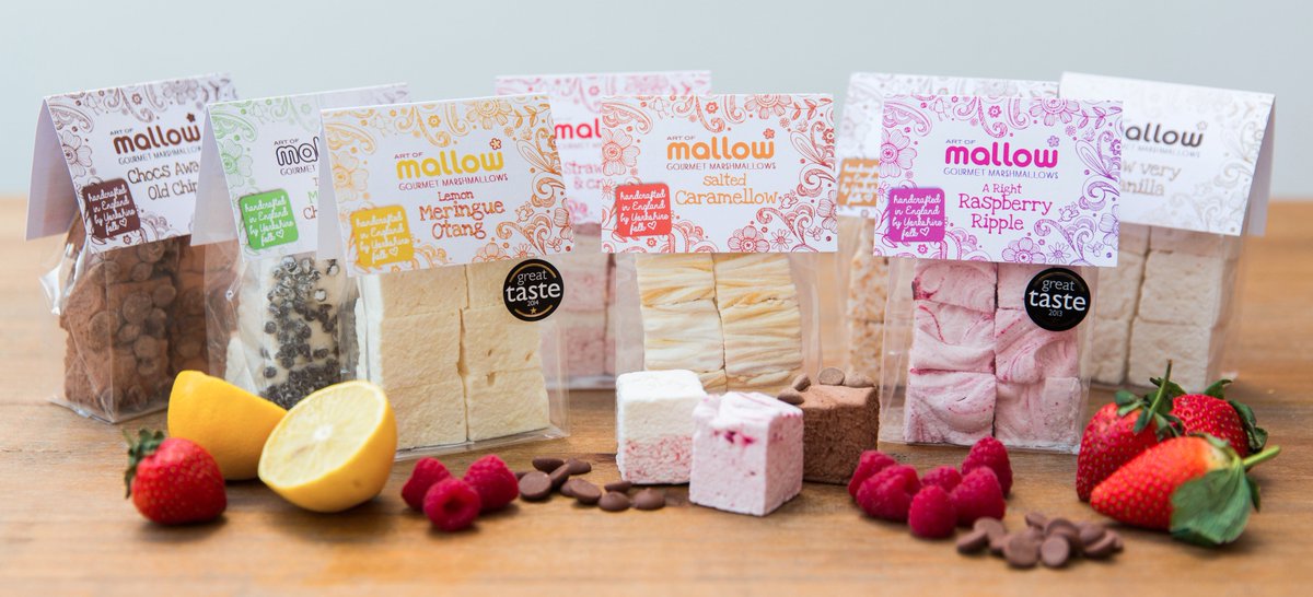 artofmallow's tweet photo. Why choose one flavour,  when you can have them all?! #Handmade #marshmallows #tenflavours #TheFullSet https://t.co/TttO31hE1o