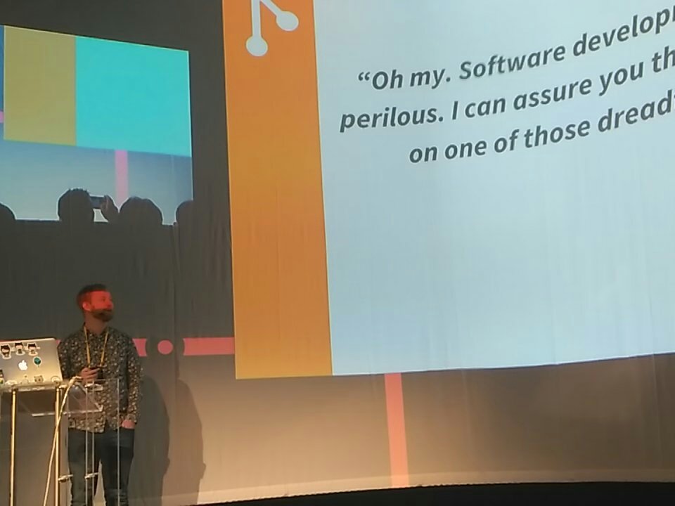 webknjaz's tweet photo. #gitmerge2017 https://t.co/ViLcUzX4Rt
