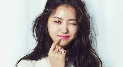 IOIOffical's tweet image. Leader Nayoung, she is too cute to be called 'Stone' 😍
We love you~ 사랑해요! 💞

#IOI #아이오아이