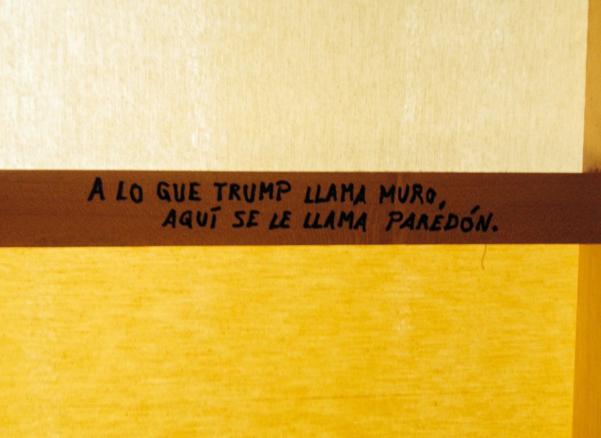 quiquepast's tweet photo. #GrafitiscontraTrump @WinstonManrique https://t.co/Qc4uXBIwdM