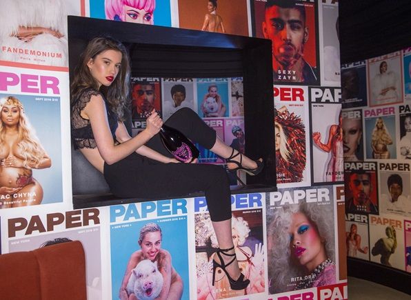 SquareMealVandE's tweet photo. Paper nightclub, London, finds new home on Wardour Street: https://t.co/3fERHfAhHd #nightclubs #venues https://t.co/KkO0jz1E2u