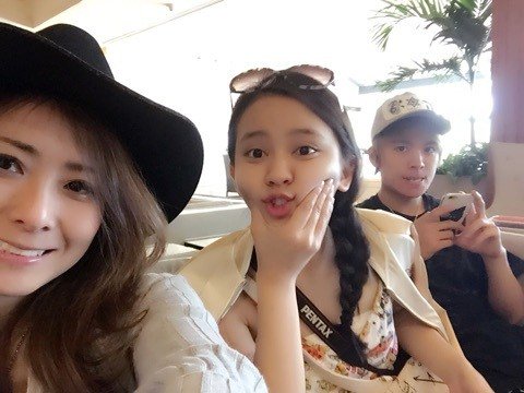 Hiro Sur Twitter ますだおかだ岡田 の 嫁 めっちゃ美人 O 岡田祐佳 娘は 岡田結実