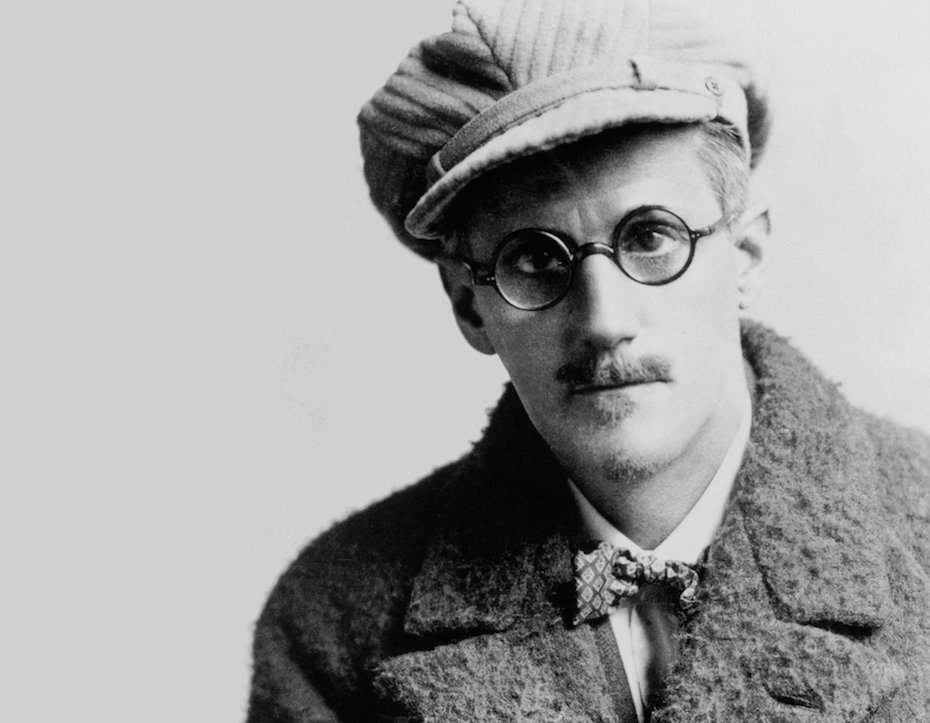 InternoPoesia's tweet photo. “La vita è come un'eco: se non ti piace quello che ti rimanda, devi cambiare il messaggio che invii”.

James Joyce, nato oggi 💛 https://t.co/8qCRdcDZVk