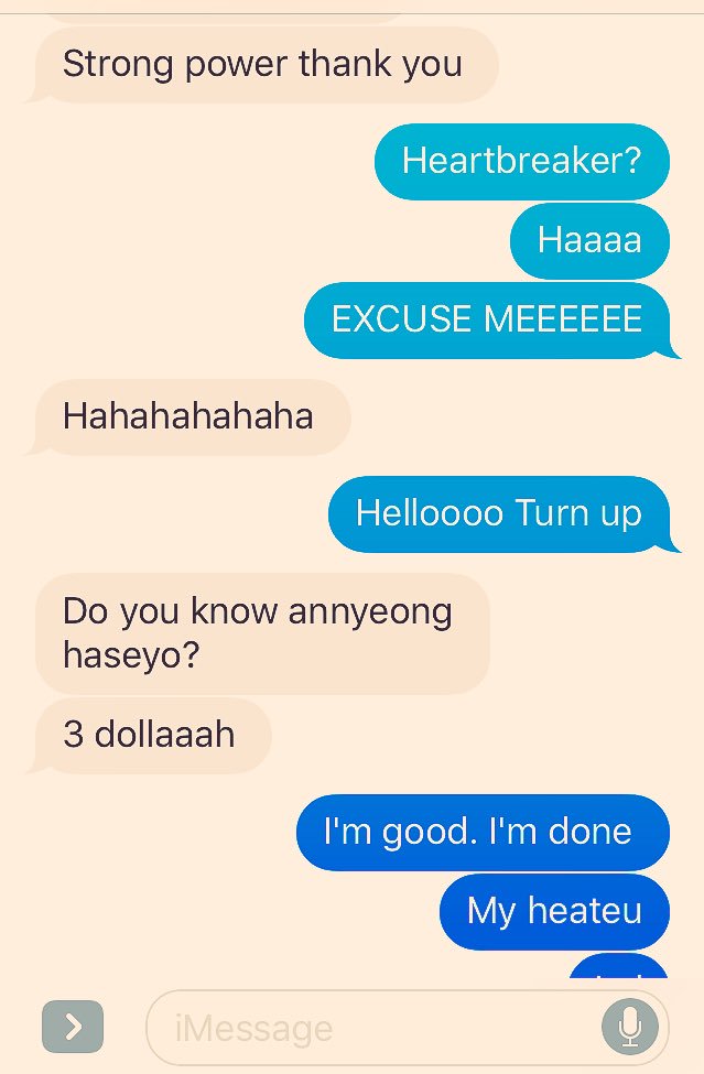 CaseyAnnBooks's tweet photo. When you spend your morning texting @ukaduka #itsabtsthing #bts https://t.co/3UMT3wu7xu