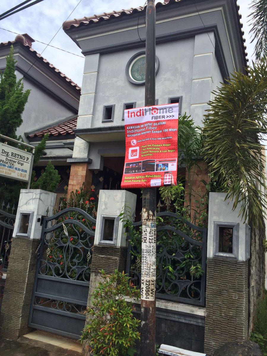 indituban's tweet photo. Perumahan Tuban akbar ready Fiber optik, bisa pasang IndiHome. 1 kabel 3 layanan; Telepon, internet dan TV interactive 🏠☺ https://t.co/gGi9RnWnKb