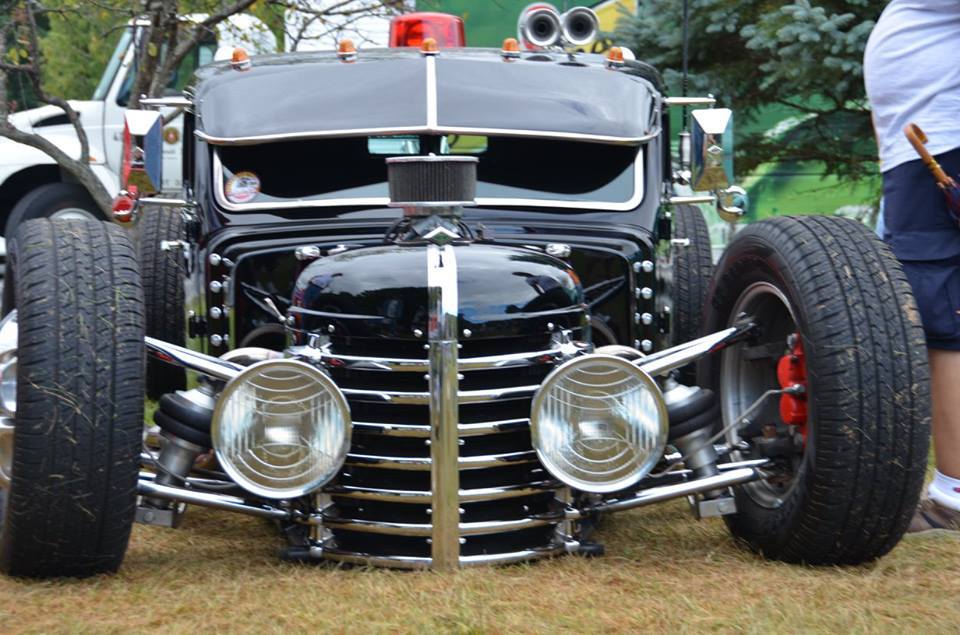adknats's tweet photo. #AdirondackNationals #AdNatsCarShow #LakeGeorgeNY #LakeGeorge #NewYork #HotRods #MuscleCars #ClassicCars #FortWilliamHenry #RatRods https://t.co/W7kjnDrgg5