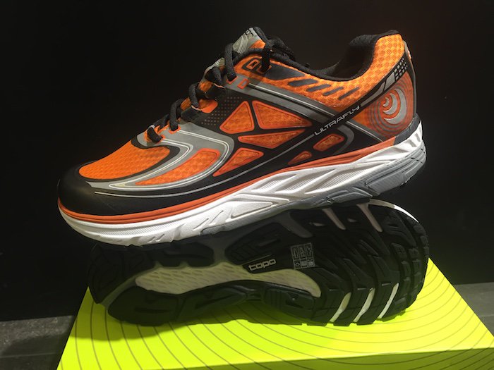 Análisis de las Topo Athletic Ultrafly, caracterizadas por tener una gran amortiguación y ser ligeras. 
sportvicious.com/2017/02/topo-a…