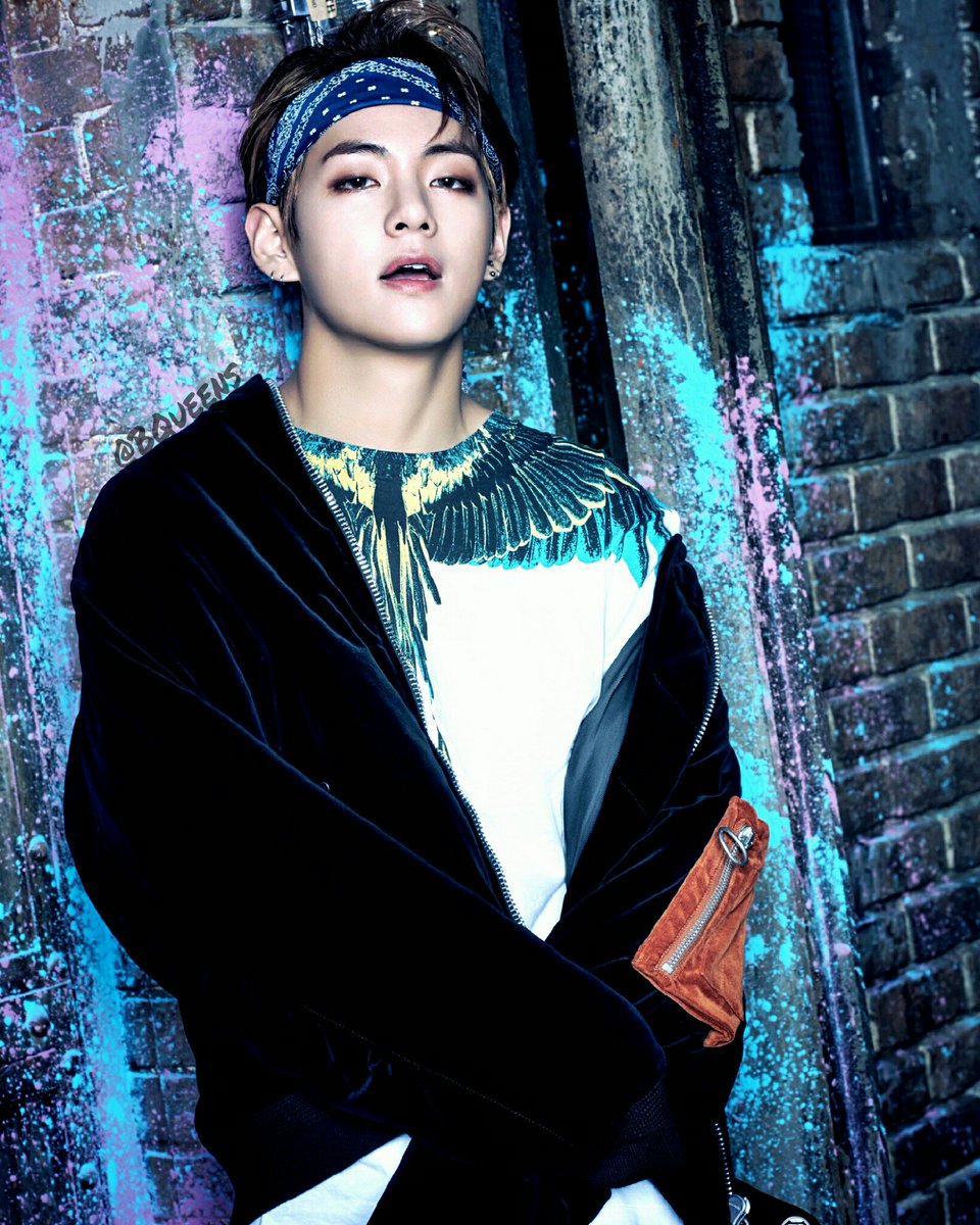 krizza_portun's tweet image. YOU NEVER WALK ALONE CONCEPT PHOTOS 1
#TAEHYUNG #EDITED #NIGHTVERSION 💖
