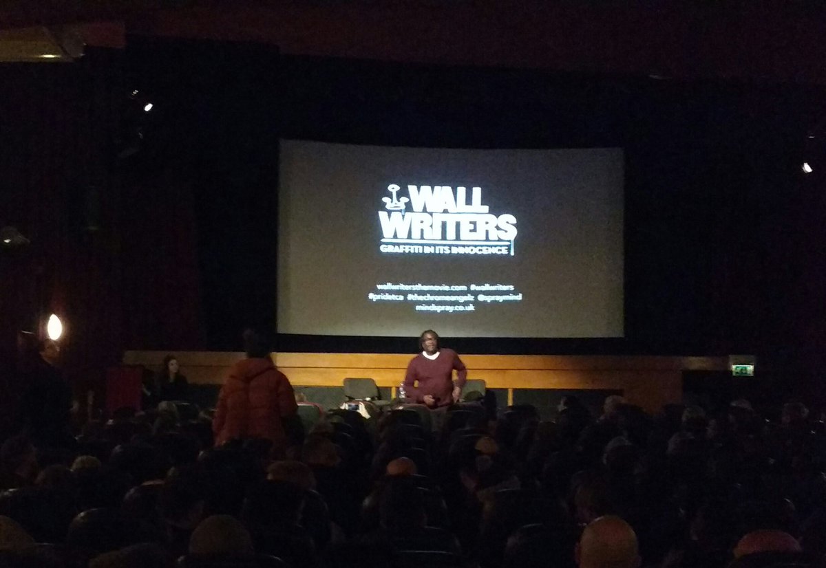 sabinaandron's tweet photo. Went to #wallwriters documentary last night, lovely, focused account of 1969-73 name writing --> want to see the London equivalent! https://t.co/z8K0vXWo4e