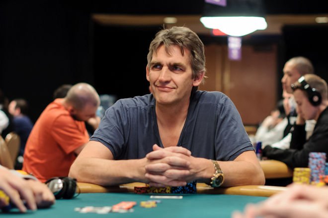 BankrollBoost3r's tweet photo. On the rail - @partypoker signs @JohnnyDuthie as head of partypoker LIVE https://t.co/eIDK4DnYIm

#OnTheRail #BankrollBoosters #pokernews https://t.co/gkQ4uN4YcU