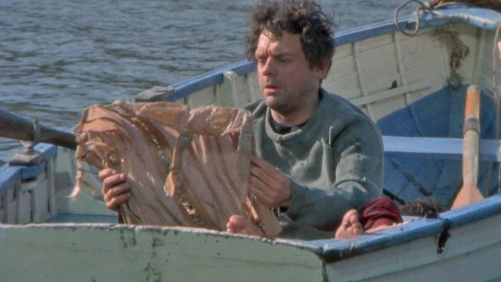 Happy birthday Sir David Jason

Sir David played Nogood Boyo in the 1972 big screen adaptation of Under Milk Wood 