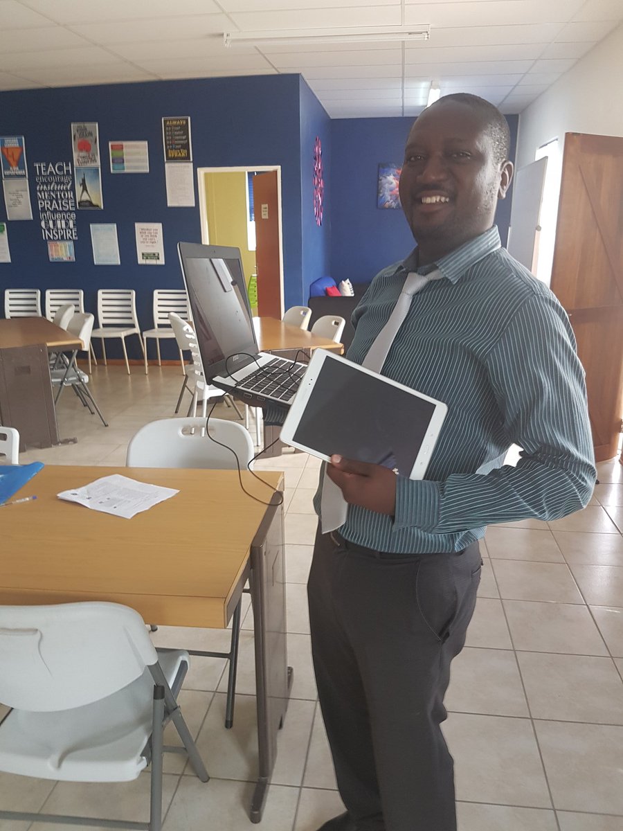 maggiev's tweet photo. Look at all the tech!!!! #gapschools #ict4red @ZataNicholas https://t.co/o70Kpf0tsA