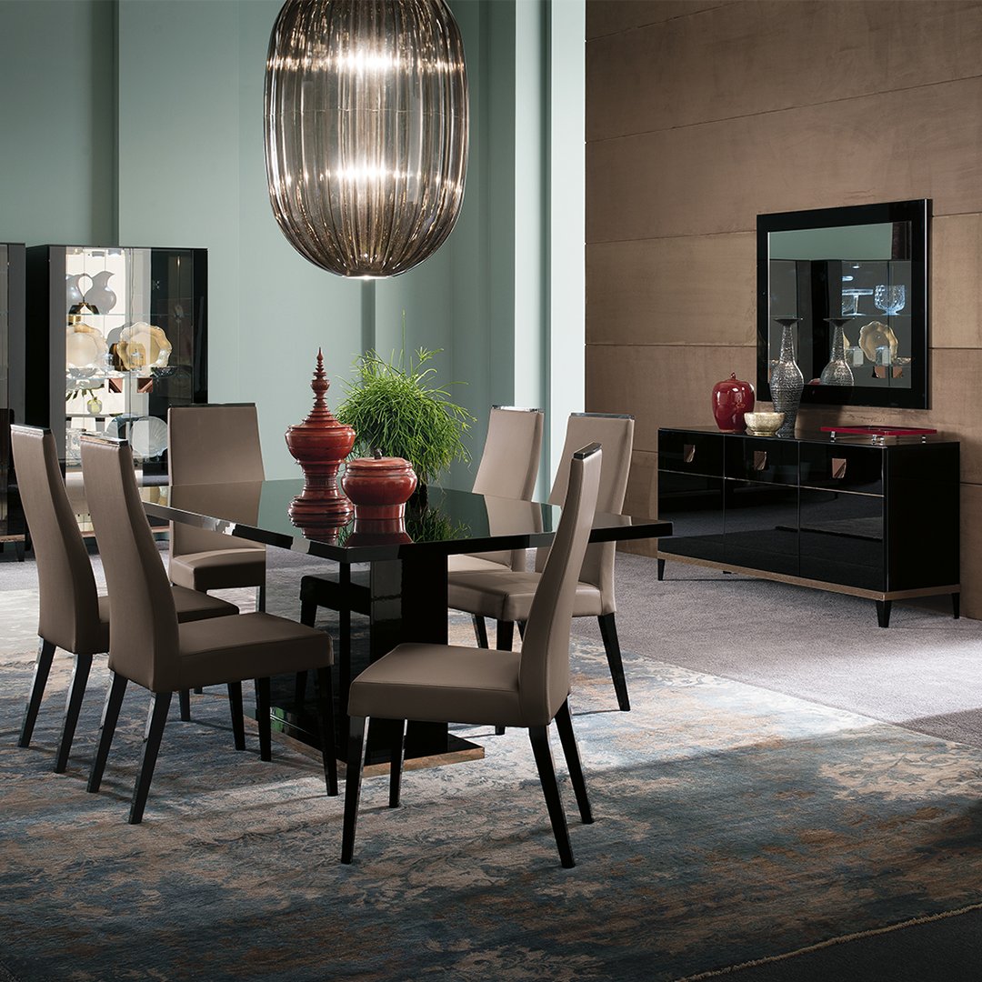 IDdesignUAE's tweet photo. Avail a flat 30% OFF on stylish #diningroom decor and accessories in our IDdesign #SpecialOffer30 #sale @DalmaMall | #homedecor https://t.co/Y1049Fdha1