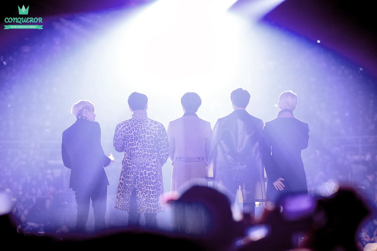 pics_onew's tweet photo. #SHINee #onew #jonghyun #key #minho #taemin I love SHINee. https://t.co/mv0WjTd0Ov