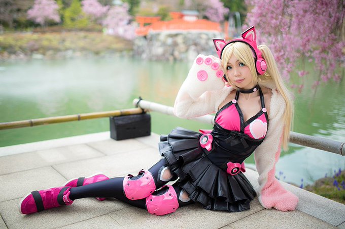 View image on Twitter