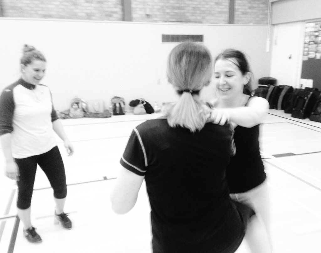 KMNewcastle's tweet photo. Awesome work in yesterday's class, great stuff from our new members!
#KravStrong #ChokeDefence #KravMaga #Newcastle #KravFit #northeasthour https://t.co/QtDS6A68TP