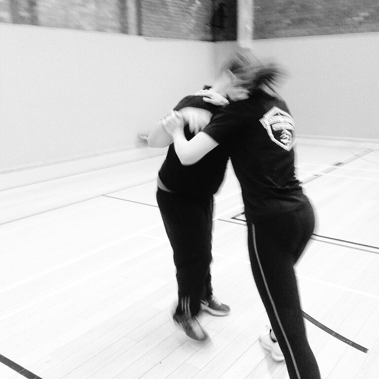 KMNewcastle's tweet photo. Awesome work in yesterday's class, great stuff from our new members!
#KravStrong #ChokeDefence #KravMaga #Newcastle #KravFit #northeasthour https://t.co/QtDS6A68TP