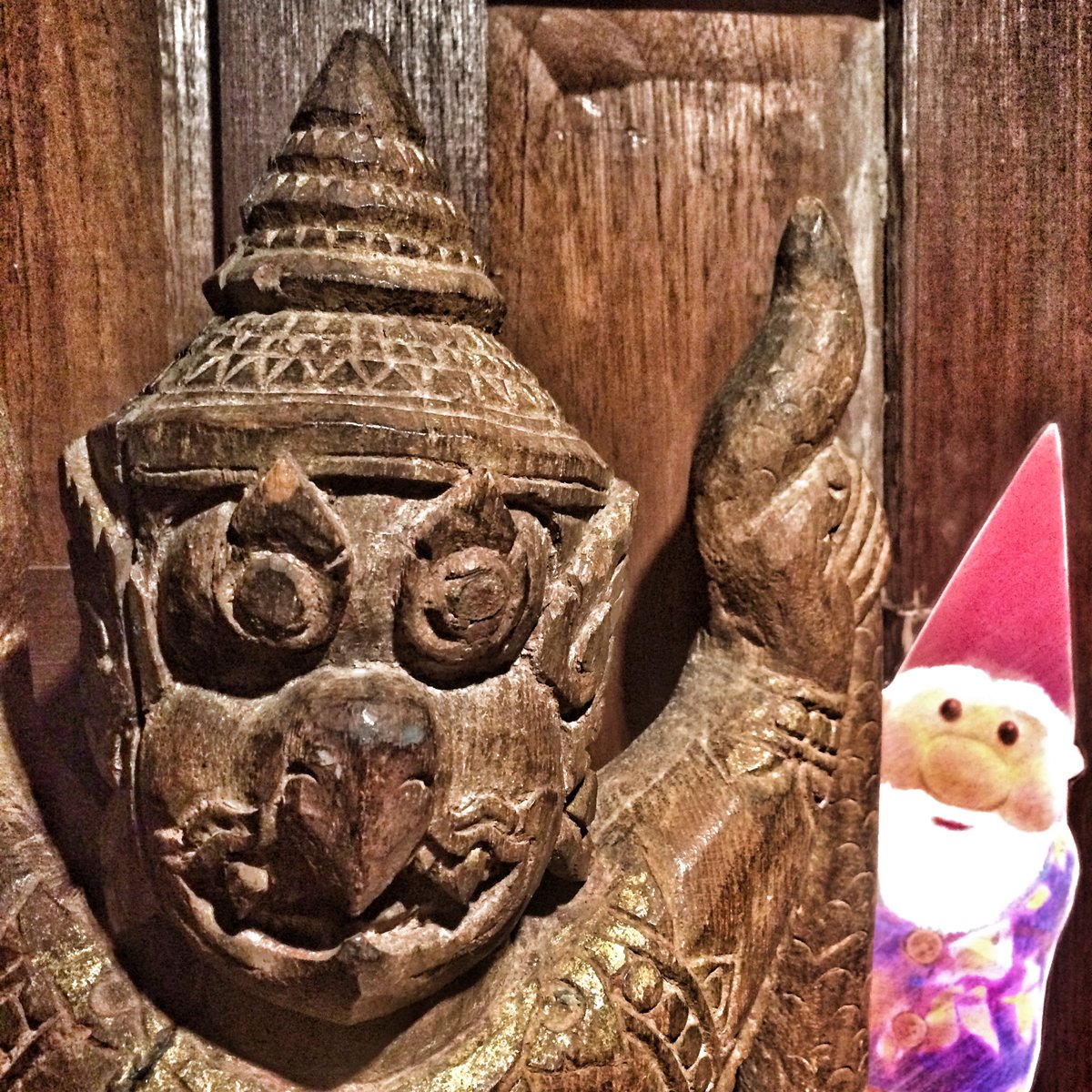 PiketheGnome's tweet photo. Visited the Jim Thompson House today. A beautiful teak wood Thai house with so much history and architectural details! #wherewebe https://t.co/MrTZEvqHbq