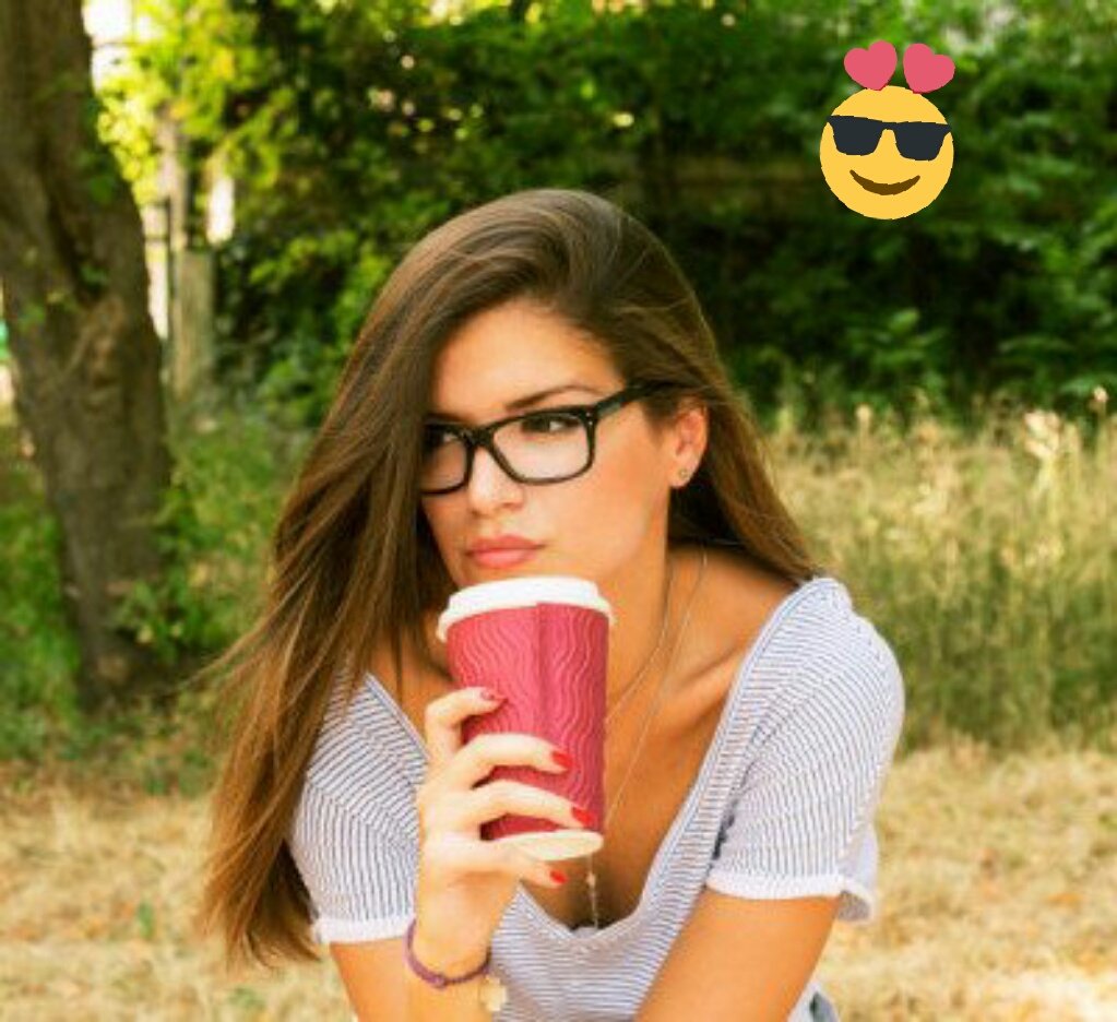 девушка скинула фото. джинсы для девочек 14 лет. классные девушки. алина сарсембаева снапчат. чат с девушками.