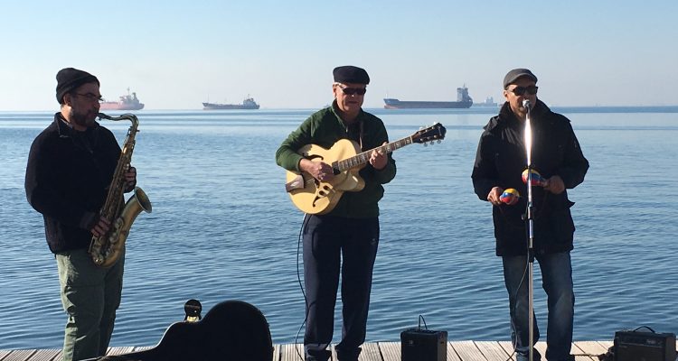 mrjintheuk's tweet photo. Fun Boy Three, having "fun" at a ferry port. Witnessed by a crowd of three, one of whom was a tin of spaghetti. https://t.co/tdAub0yKQB