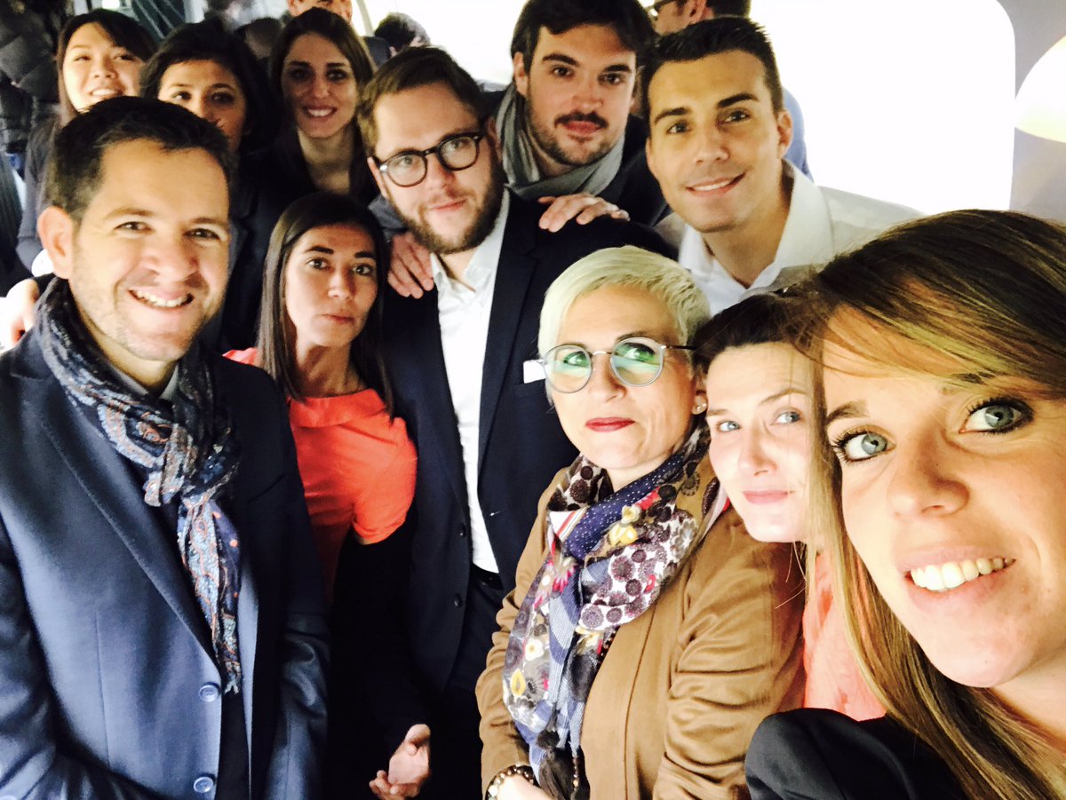 KelvineRENAUD's tweet photo. Équipe lyonnaise en route pour le kickoff @ModisFrance et @euroeng_fr #osez @AdeccoGroup https://t.co/SRprmT2RAa