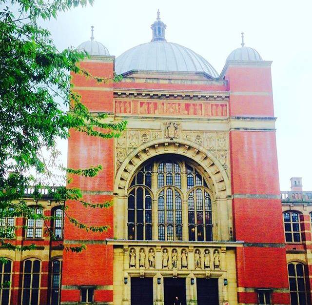 birminghamalum's tweet photo. What do you love about @unibirmingham? Send us a pic with #loveUoB &amp; tag in some friends to help us spread the love across the globe! https://t.co/mKrSTTcpsx