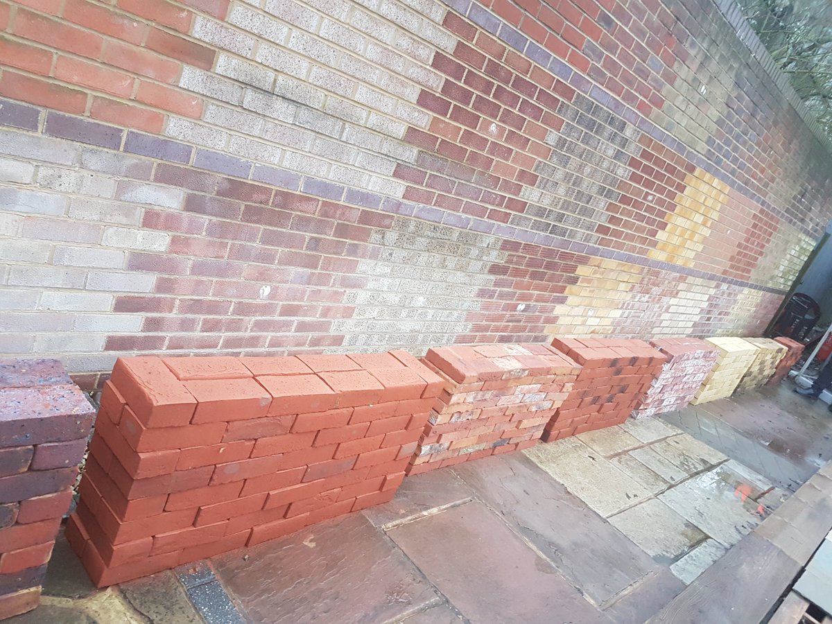 BuildbaseAshf's tweet image. With over 50 different types of bricks, from 50mm briquettes to 68mm imperial bricks, we are certain we have something to suit every job!