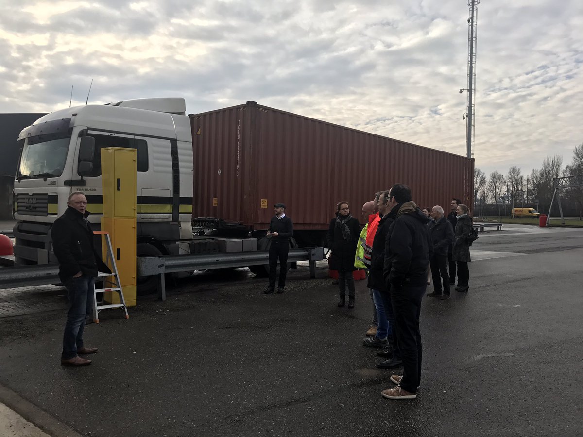 PortSolutionsRd's tweet photo. De CargoCard in de praktijk. #FastXS #Zeelandconnect #PSR https://t.co/qOznvXAoix