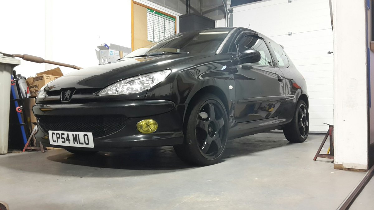 FuryAutoWorx's tweet photo. We had this #Peugeot206 #GTi180 in for some suspension magic

#Peugeot206 #Pug #GTi #GTi180 #bilstein #bilsteinB16 #torsionbarsarenofun https://t.co/1XtJQkFe1t