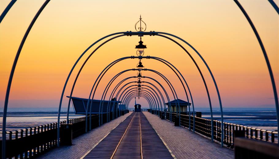 ManMetOutreach's tweet image. Good morning from Southport! Laura is @southportcoll informing students about Business/Computing courses @ManMetUni #MMUEdLiaison