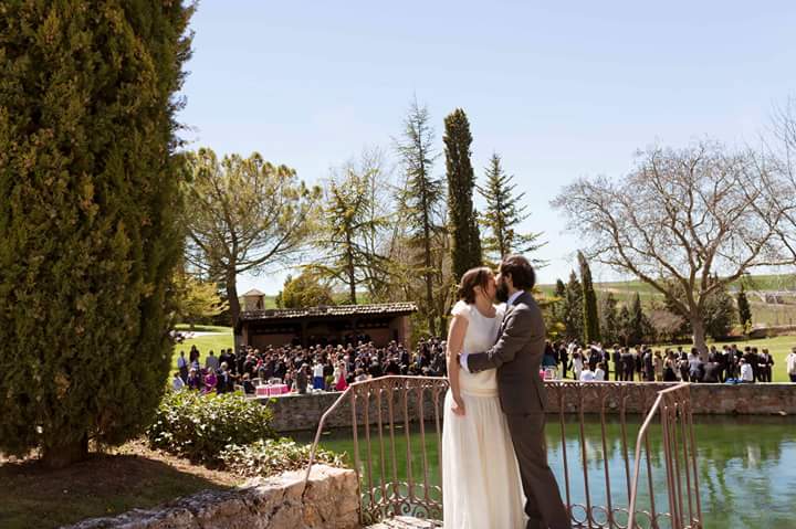 #bodaslosclaustros #bodas 
losclaustros.blogspot.com.es/2017/02/bodas-…
