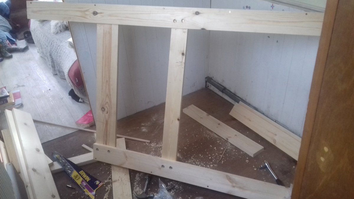 BeSpokecambs's tweet photo. The cabin bed is starting to take shape. # #Cambridge #carpenters #handyman #cycling #boating https://t.co/BbiHIFFMMh
