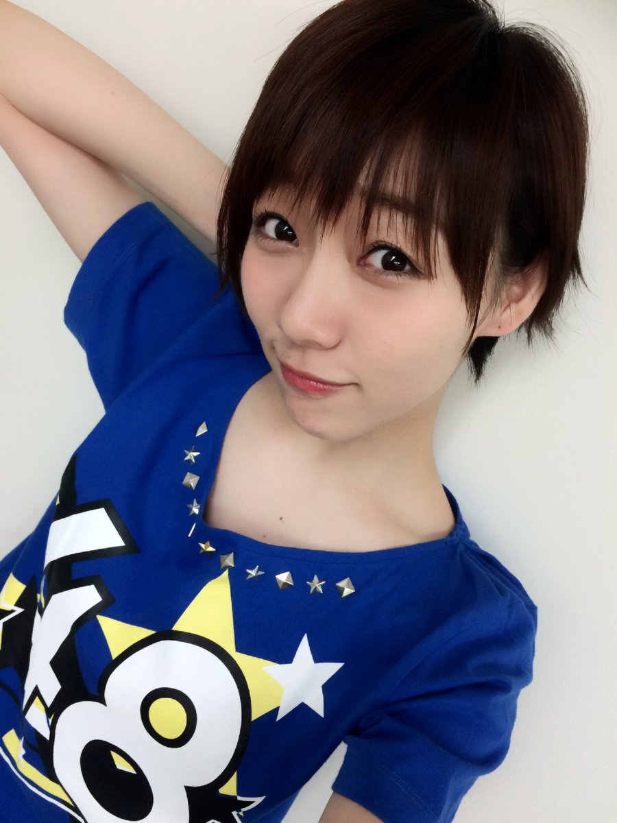 須田亜香里 Ske48 Auf Twitter 今日はツインテールの日なんだね 春からずっとショートヘアを地道に伸ばしている私には無縁の話だと思ったけど かろうじてエクステを付けた時のツインテール写真があった W ツインテールの日 ショートヘア