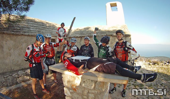 mtbsi's tweet photo. How Lošinj, Croatia got to host a #UCIMTBWC #WorldCup #downhill race. Story of @dhlosinj &amp; @mtbtrbovlje https://t.co/tC9RnRCOLB https://t.co/xAWKZcf1fz