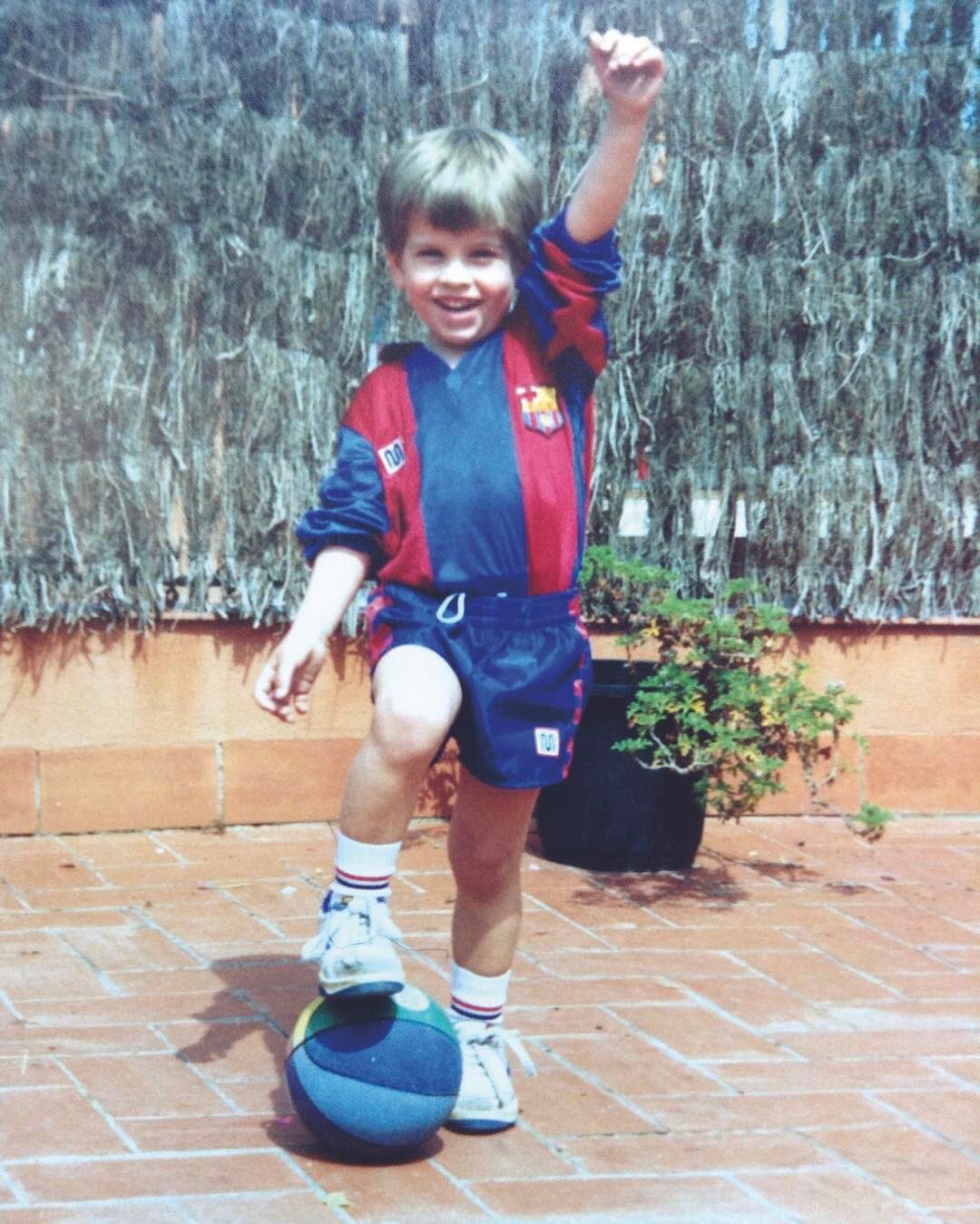 Happy birthday Mr President Gerard Pique  