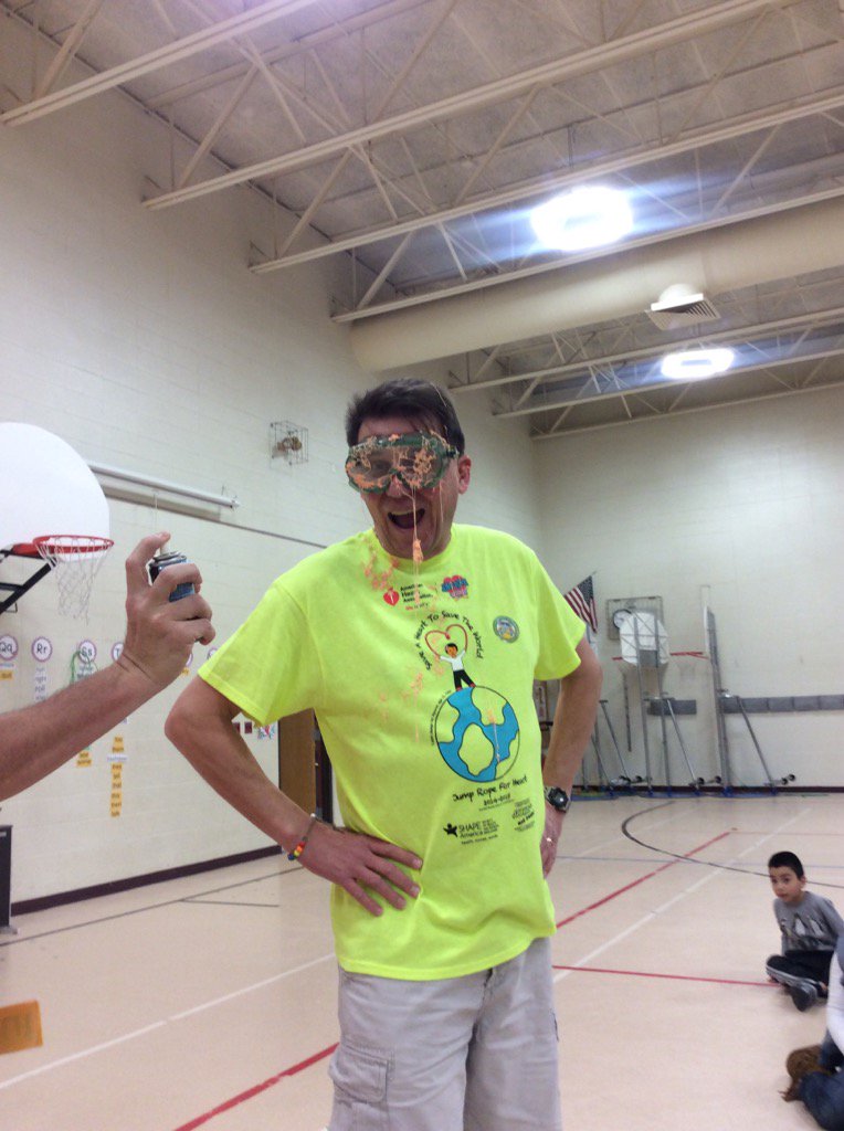 Erik Sator tweet media