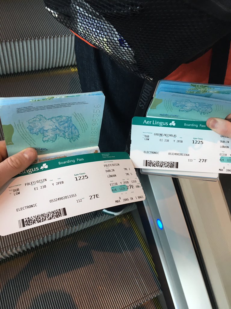 VoyageWizards1's tweet photo. Tickets got for London!! #BegBorrowStealDCU https://t.co/UPlksPsQCA