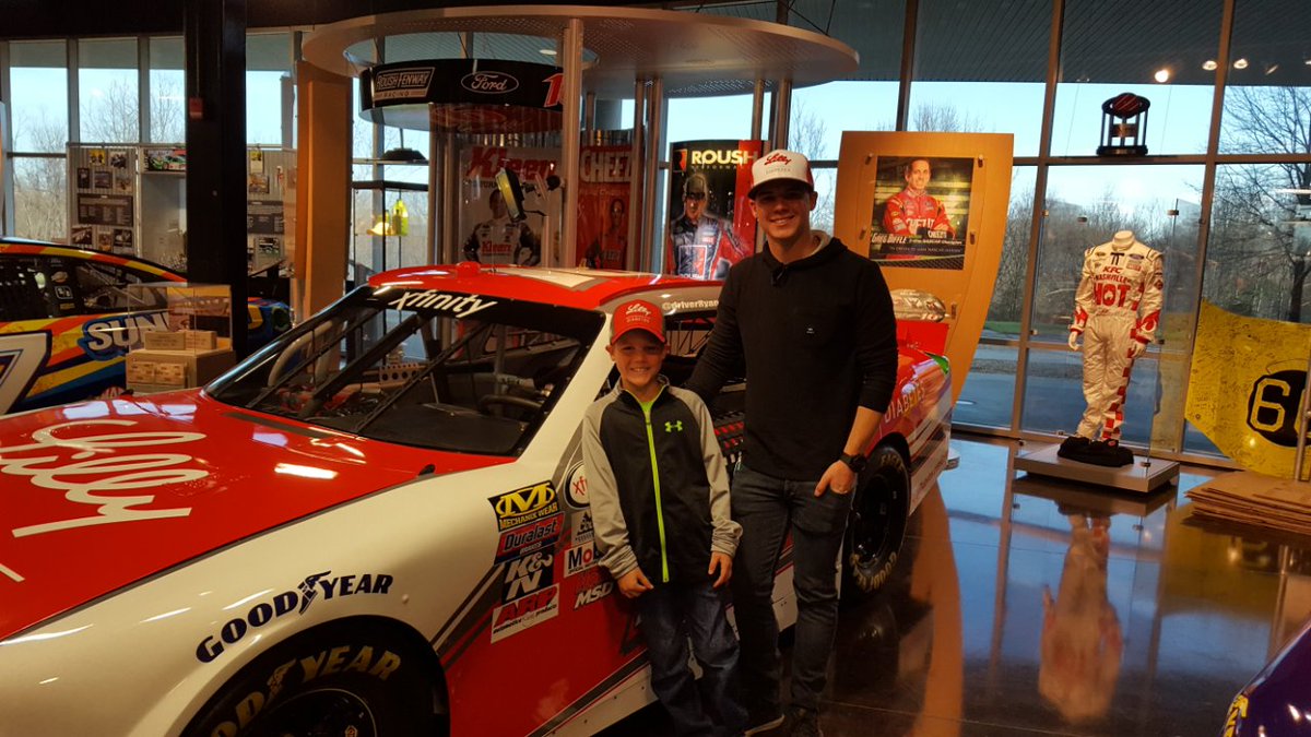 BeyondType1's tweet photo. UPDATE on #AnswersForJack - treatment is ongoing, but Jack got to meet @driverRyanReed!! Happy to see those smiling faces! #T1D https://t.co/R4YCGq0pYt
