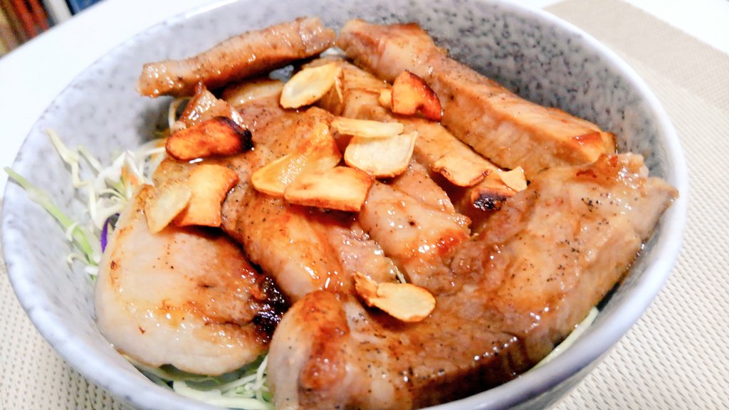 王の話は飽きたから簡単レシピを教えてくれるマーリン