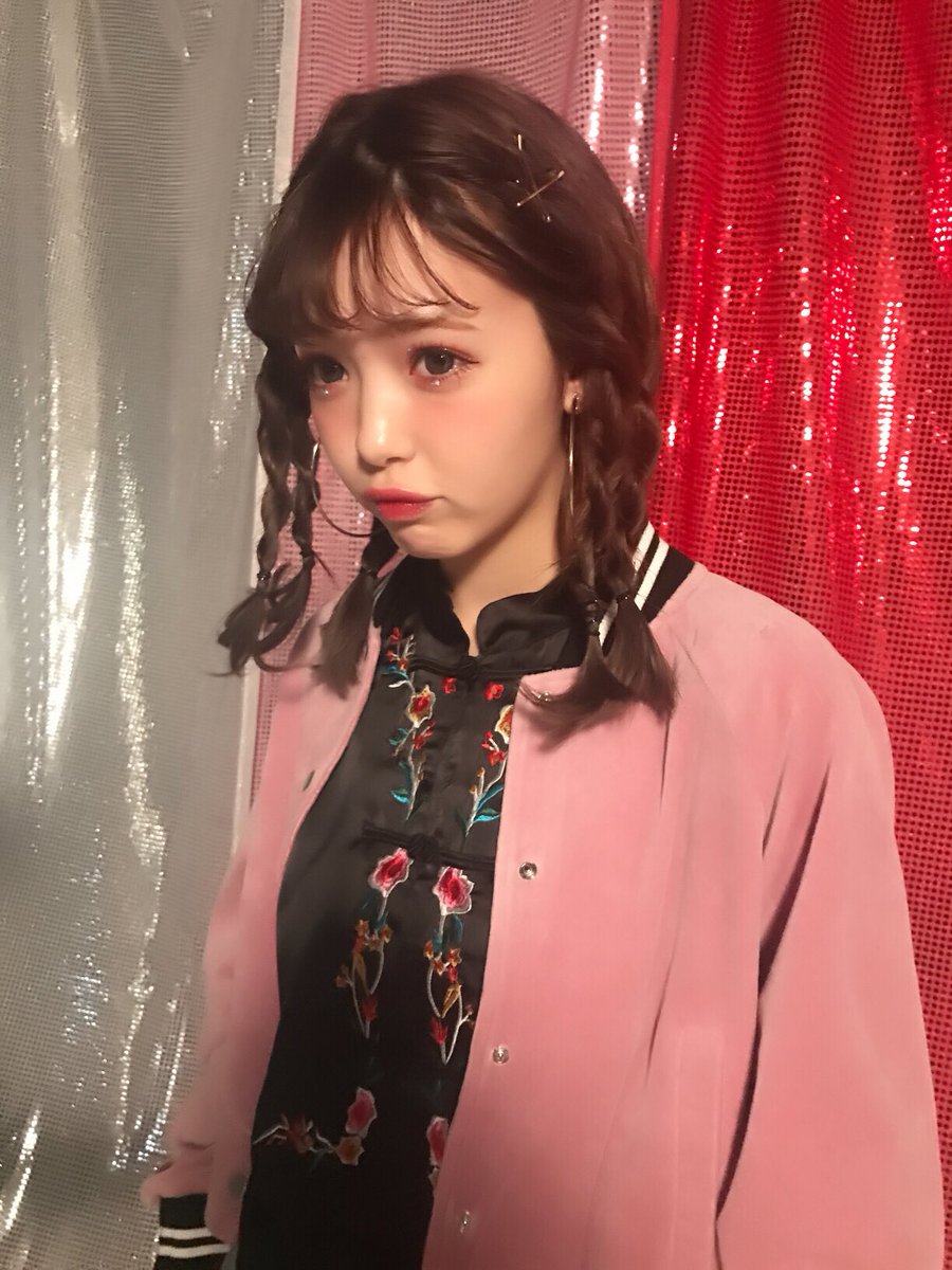 藤田 ニコル にこるん ツインテールの日 みつあみの日じゃないかぁ 笑笑